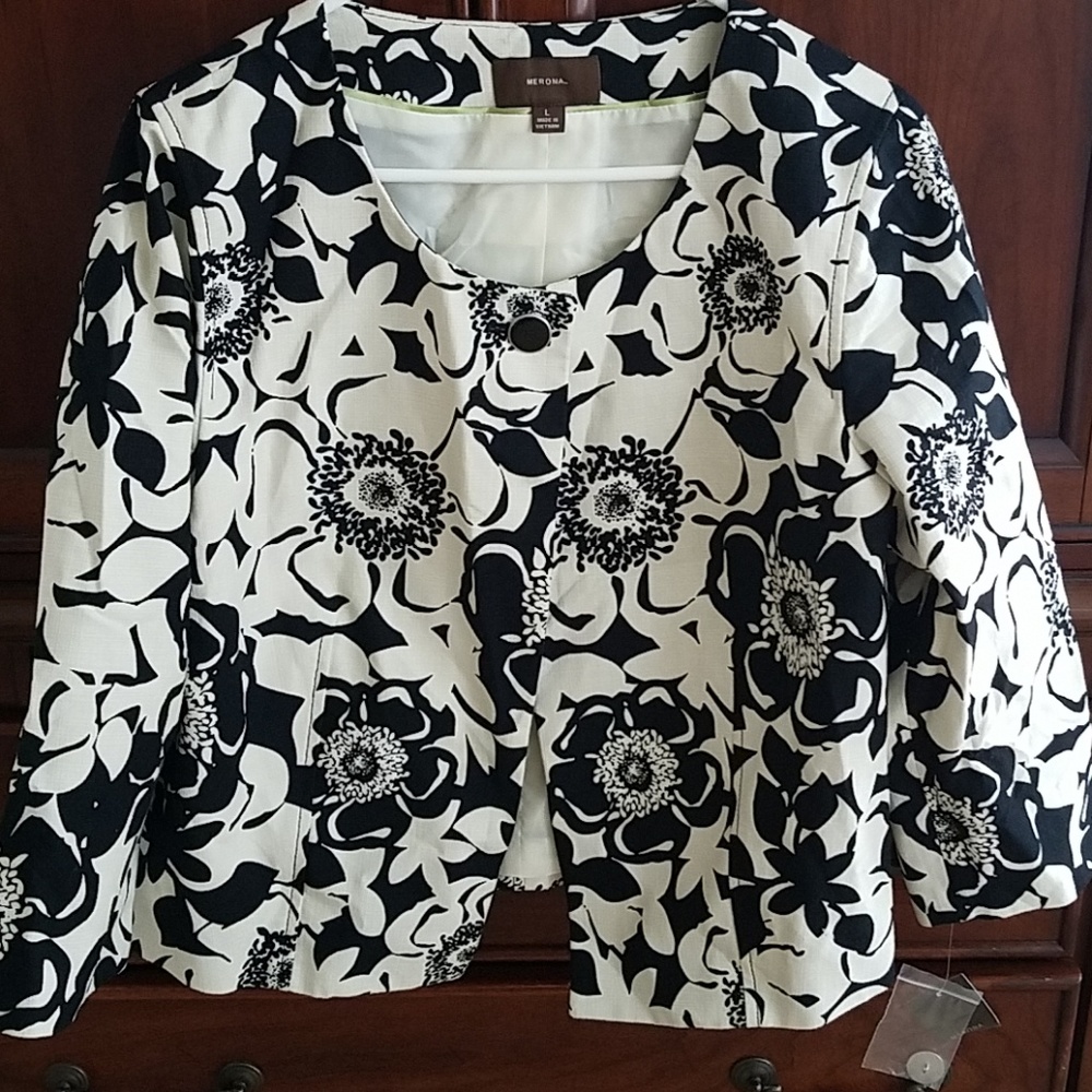 Ladies large jacket Nwt Merona NEW with Tags